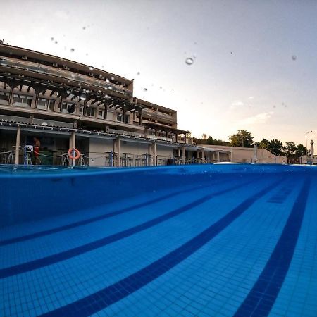 Plotini Hotel Dhidhimotikhon ภายนอก รูปภาพ